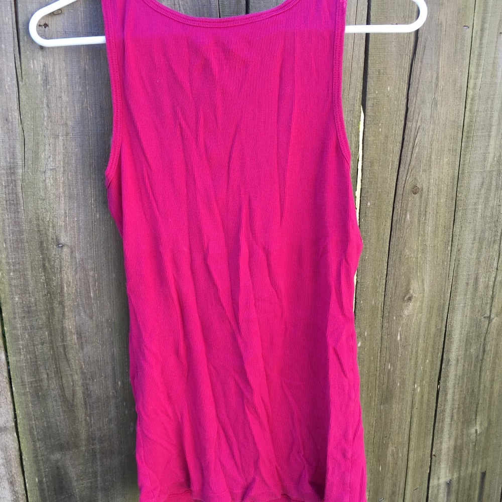 Tank top - Picture 2 of 3